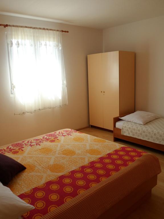 Apartment Boja Biograd Na Moru Cameră foto